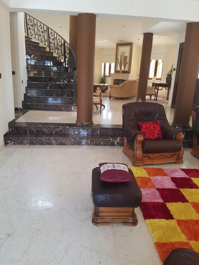 Larnaca Mansion Ideal For 3 Families Or More Экстерьер фото